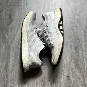 Men’s adidas shoes size 10.5